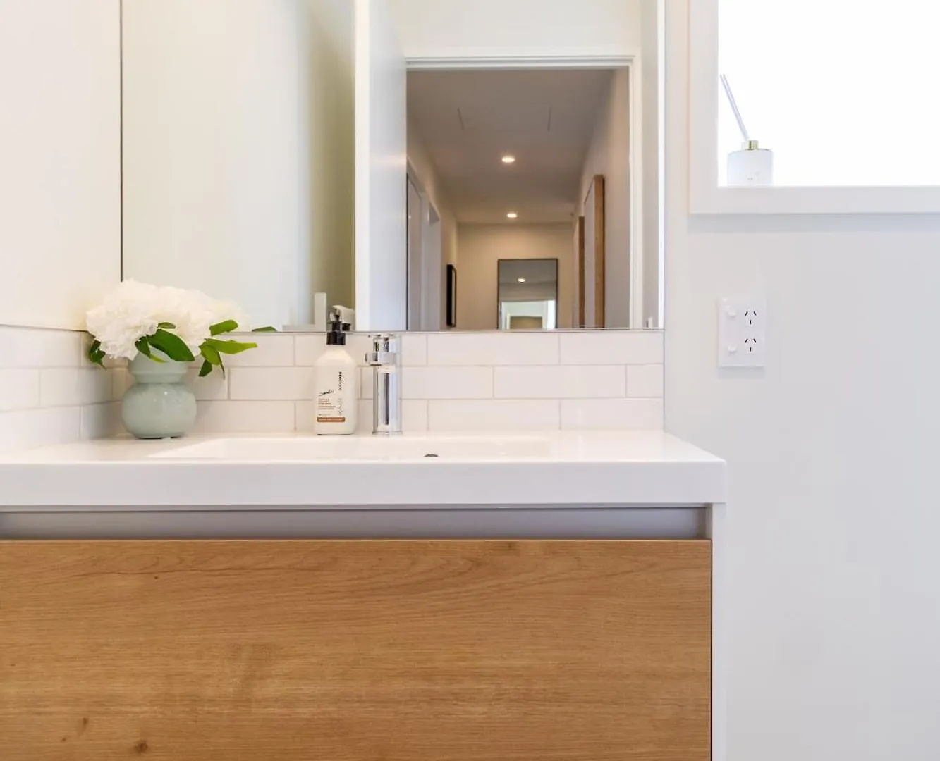 Relaxing City Hideaway - 2 Bed In Christchurch Cbd Apartament